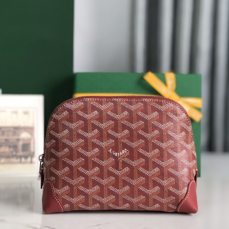 Go*ard clutch bags